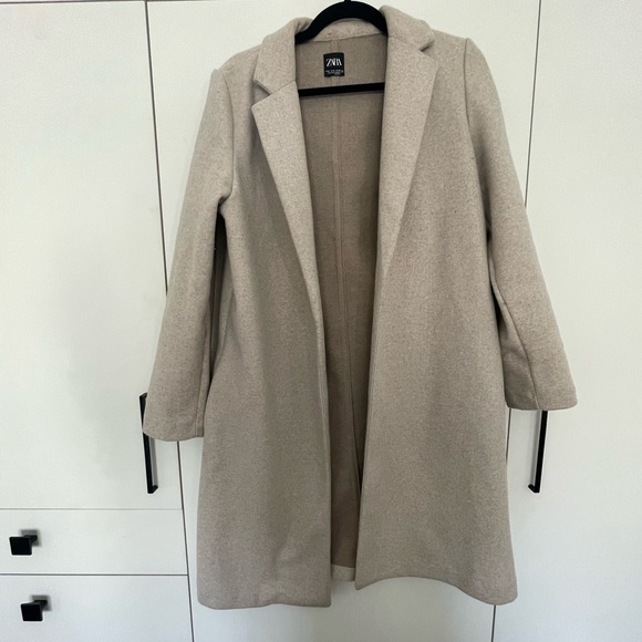 Zara Jackets & Blazers - 🚨 SALE Zara Camel Colour Coat